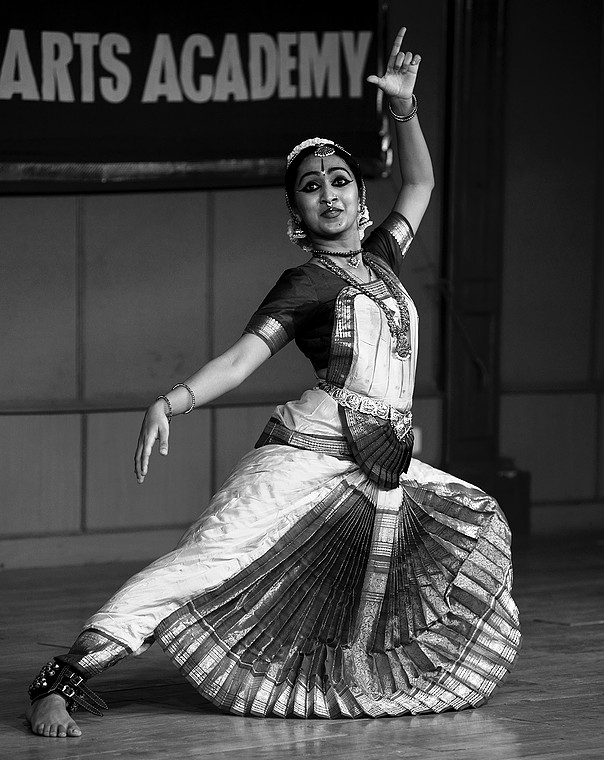 Sulakshana Jayaram - Bharathanatyam (Meenakshi Sundararajan Fine Arts Academy)